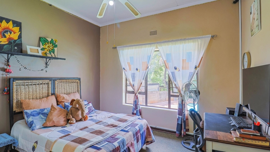 3 Bedroom Property for Sale in Safari Gardens North West